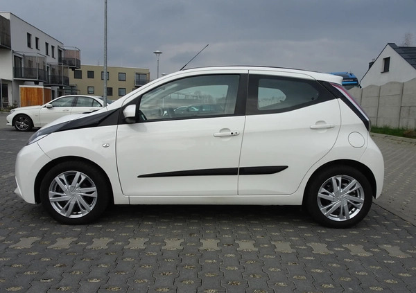 Toyota Aygo cena 32700 przebieg: 34900, rok produkcji 2015 z Ropczyce małe 154